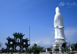 Chùa Linh Ứng Đà Nẵng - điểm nhấn du lịch tâm linh