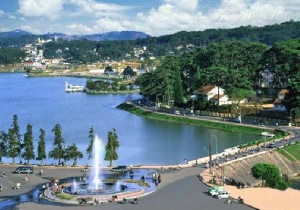 Hồ Xuân Hương đẹp dịu dàng như trái tim Đà Lạt