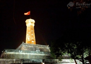 Cột cờ Hà Nội - một nhân chứng lịch sử hào hùng