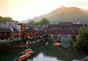 Nét đẹp cổ xưa của Phượng Hoàng cổ trấn