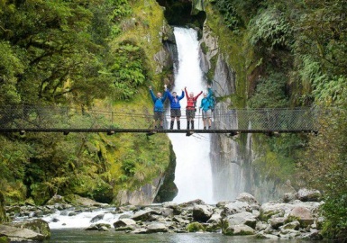 Milford Track - con đường kỳ thú nhất New Zealand
