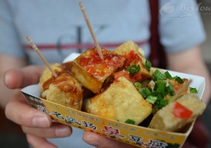 Mê mẩn trước món ăn đậu phụ thối Đài Loan