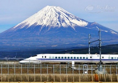 Trải nghiệm tàu siêu tốc Shinkansen ấn tượng của Nhật Bản