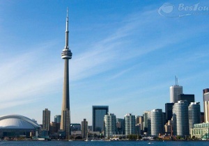 Chiêm ngưỡng thành phố Toronto trên cao từ tòa tháp CN