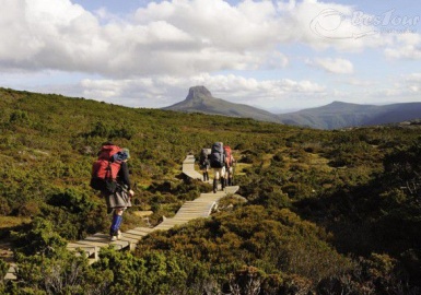 Overland Track - con đường mòn đầy ao ước cho dân Treckking