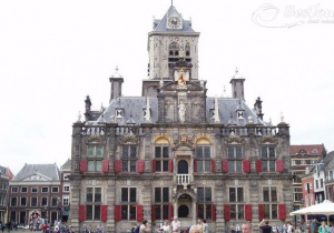 Ghé thăm thị trấn cổ Delft Hà Lan