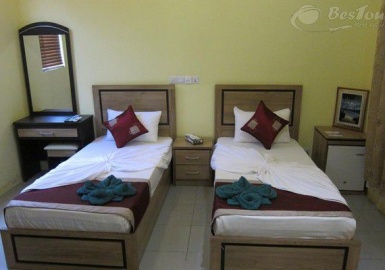 3 khách sạn giá rẻ tại Maldives