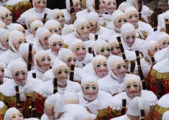 Đặc sắc lễ hội chào đón mùa xuân Carnaval de Binche