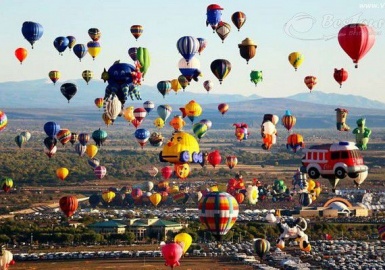 Nhộn nhịp lễ hội khinh khí cầu Thụy Sỹ