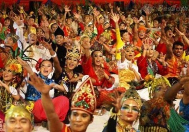 Hiểu thêm về Malaysia với lễ hội ngày Malaysia